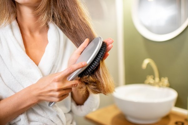 Les bienfaits des soins cheveux naturels pour votre beauté